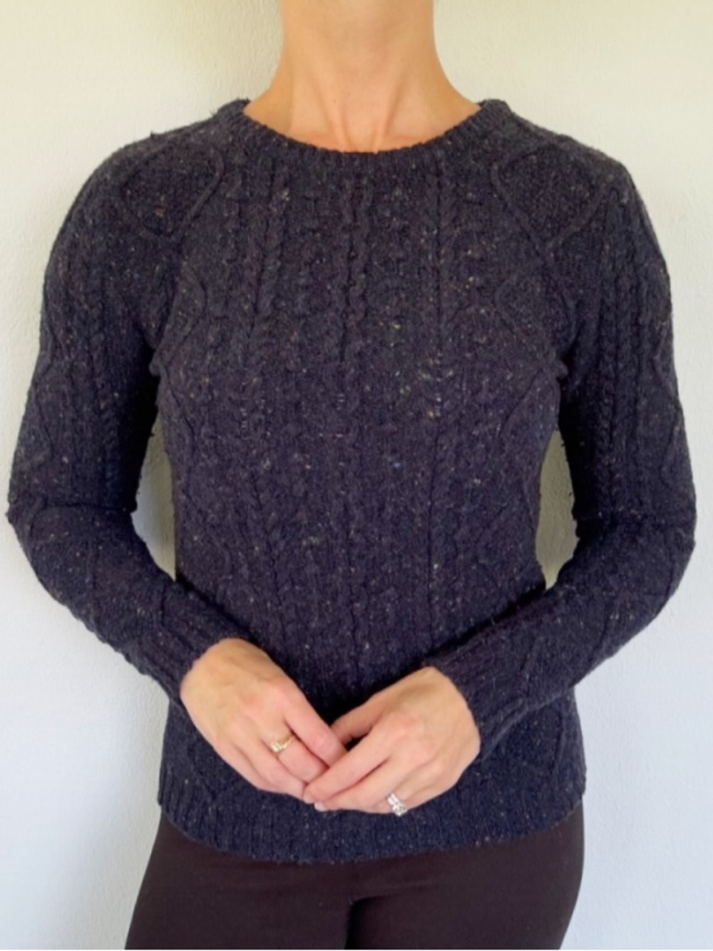 Boden navy blue wool speckled cable knit crewneck long sleeve sweater size 6